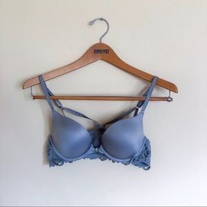 Silver/gray bra